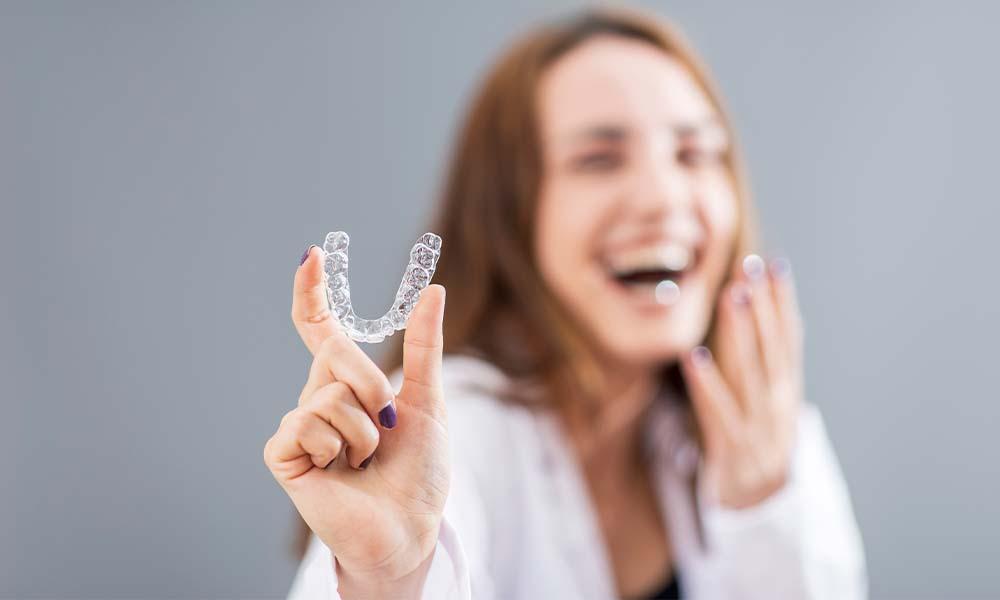 Invisalign improving oral health and smile